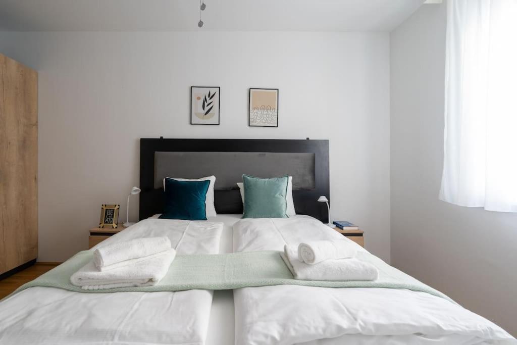 1Br Haven With Swift City Access By Hm Wien Eksteriør billede